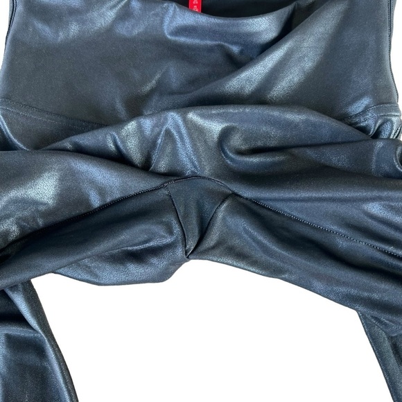 SPANX Ready To Wow Black Shiny Faux Leather Leggings Medium Stretch Comfortable - Picture 7 of 10